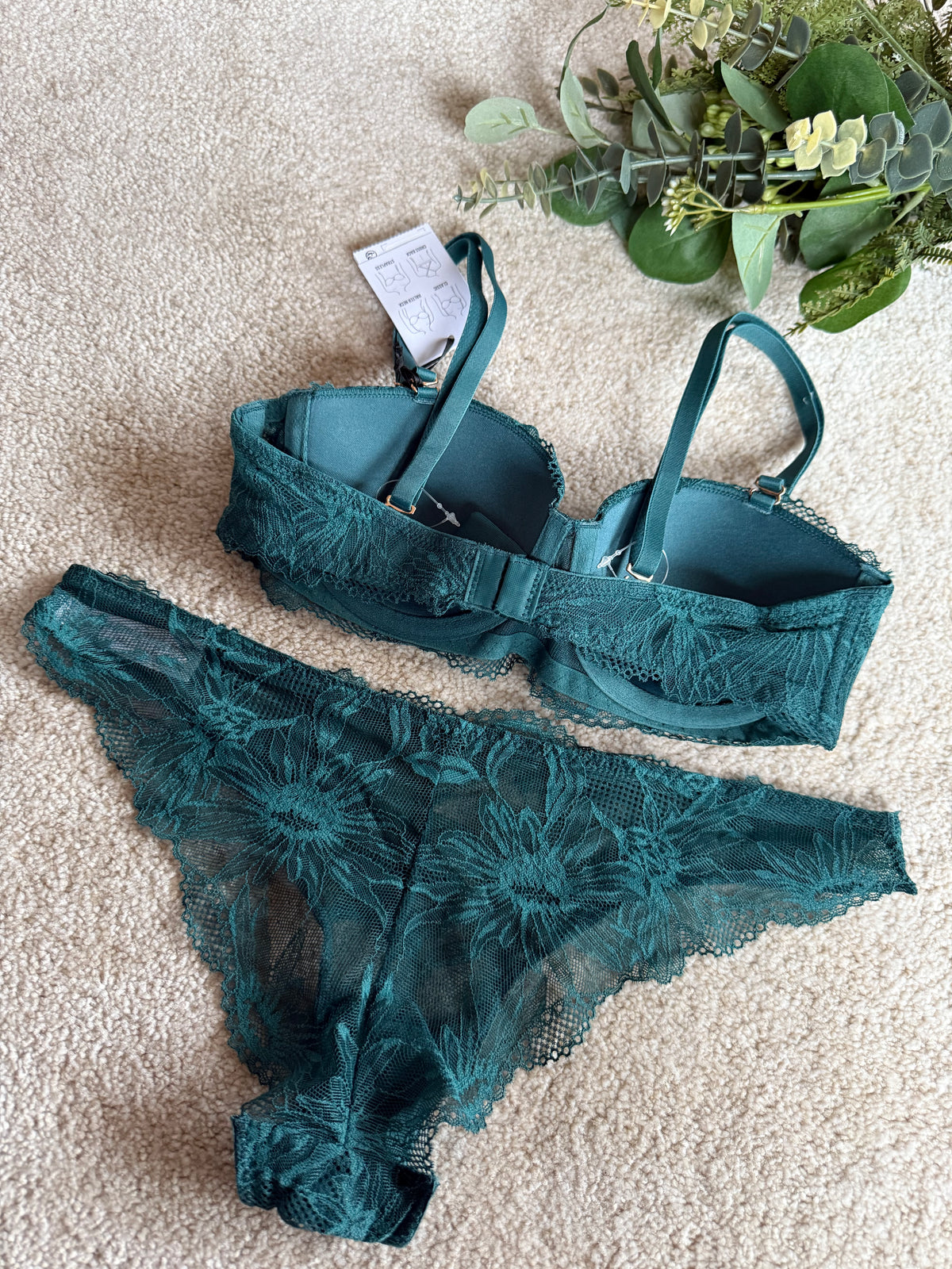 Padded Lace Set