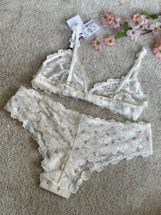 Non Padded Wireless Set