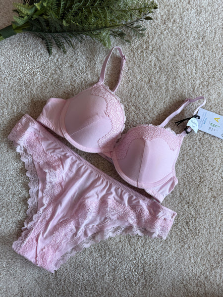 Primark Push Up Set