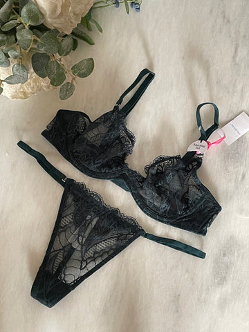 Non Padded Lingerie Set