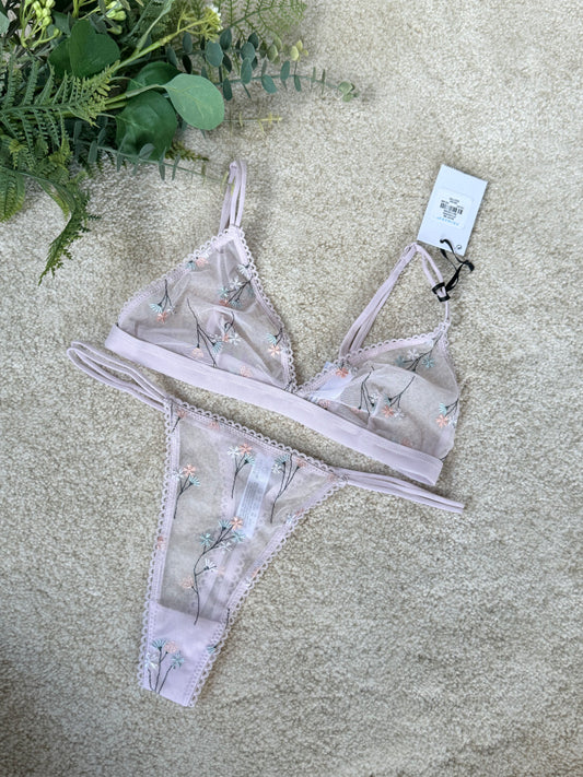 Non Padded Embroidery Set