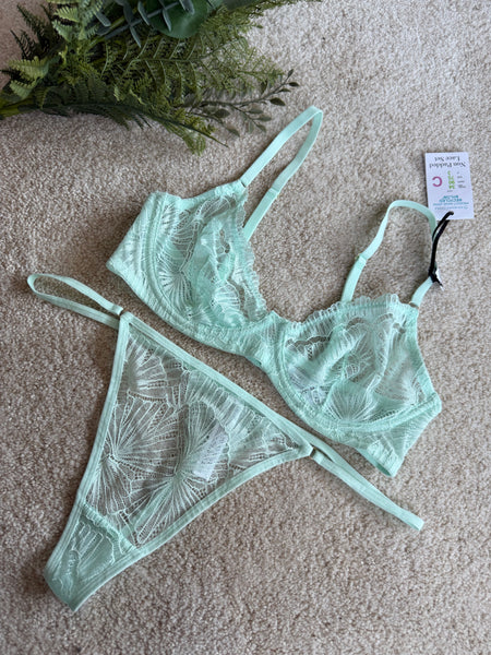 Non Padded Lingerie Set