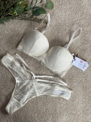 Padded Lace Set