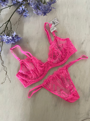 Non Padded Lingerie Set