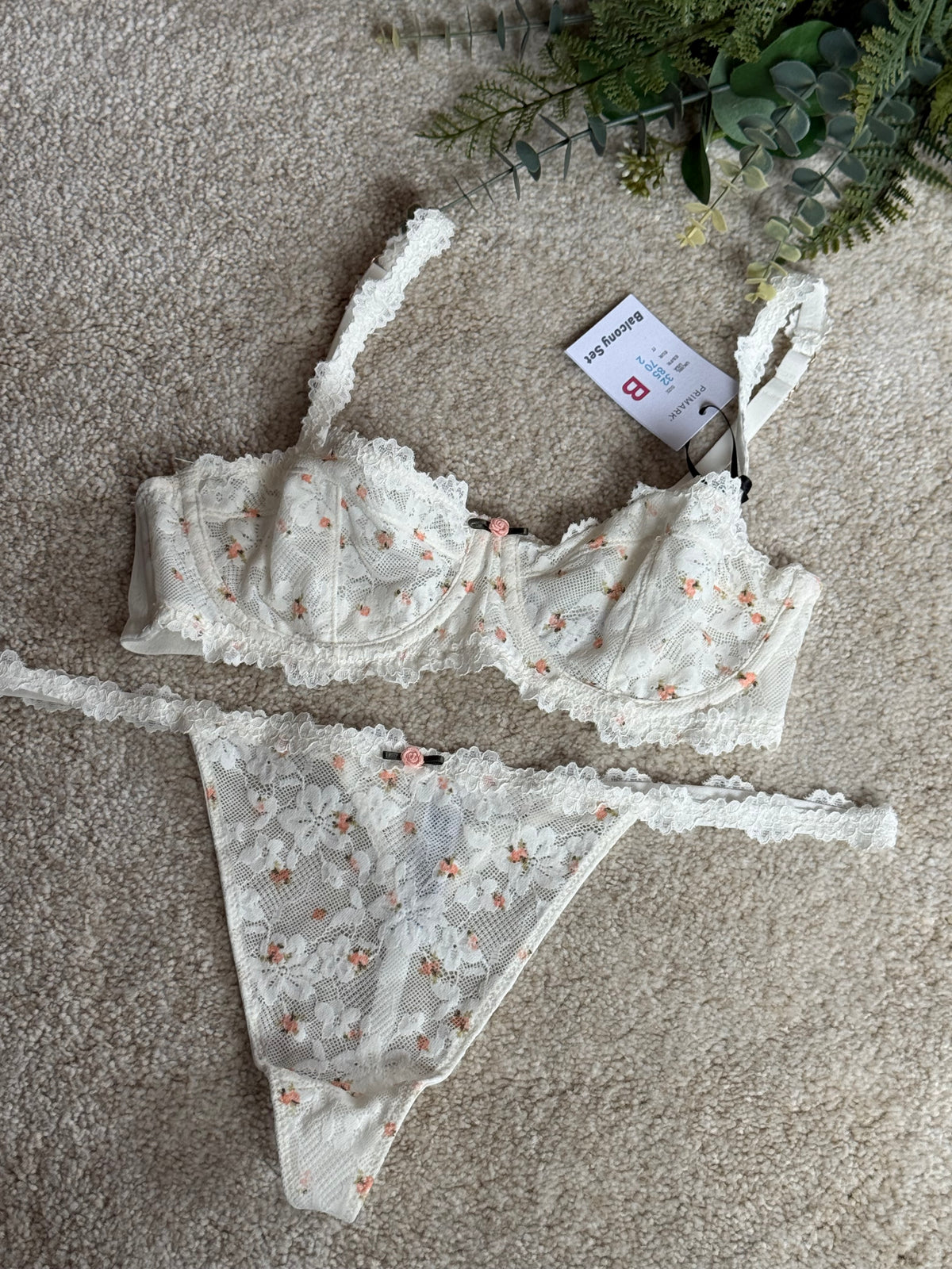 Non Padded Lingerie Set