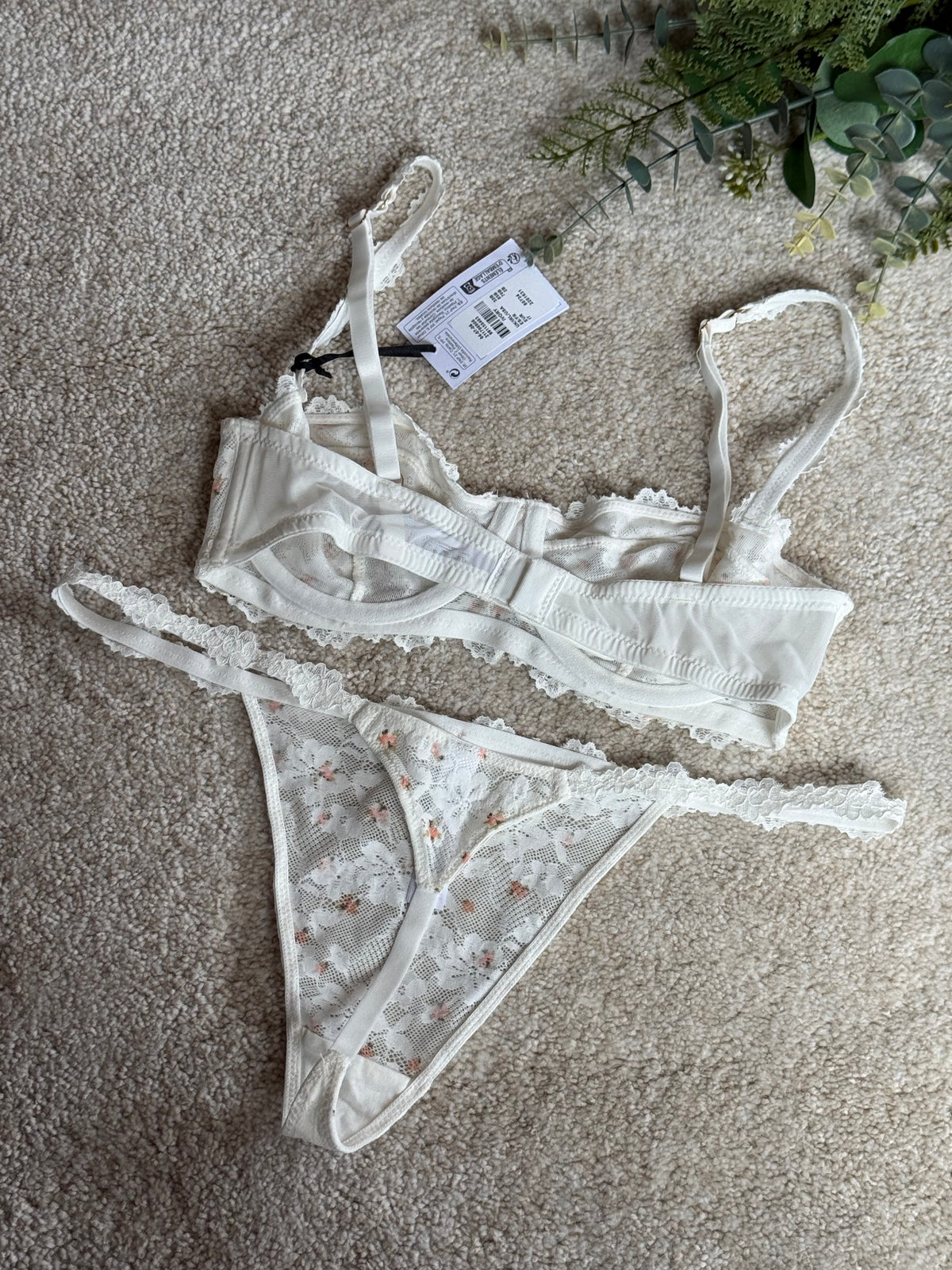Non Padded Lingerie Set