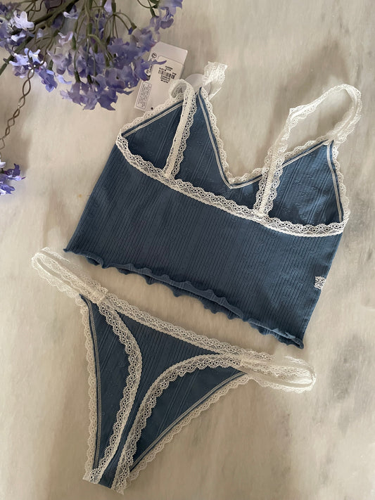 Seamfree Set