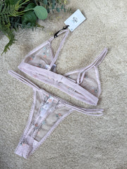 Non Padded Embroidery Set