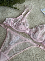 Non Padded Lingerie Set