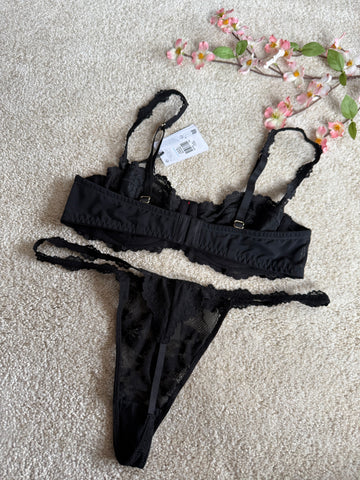 Non Padded Lingerie Set