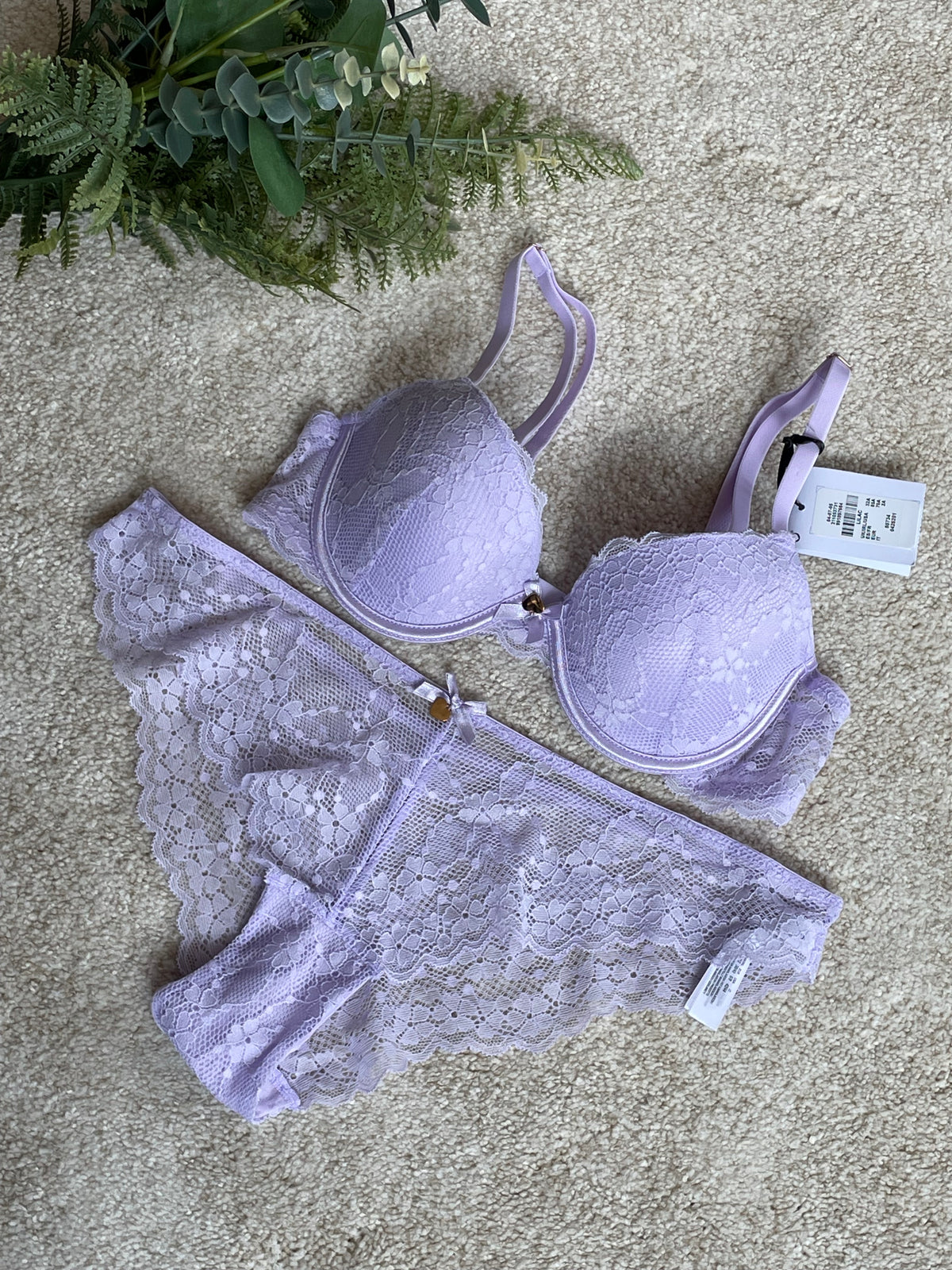 Padded Lace Set