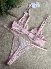 Non Padded Lingerie Set