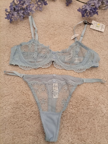 Non Padded Lingerie Set