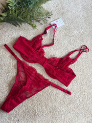 Non Padded Lingerie Set