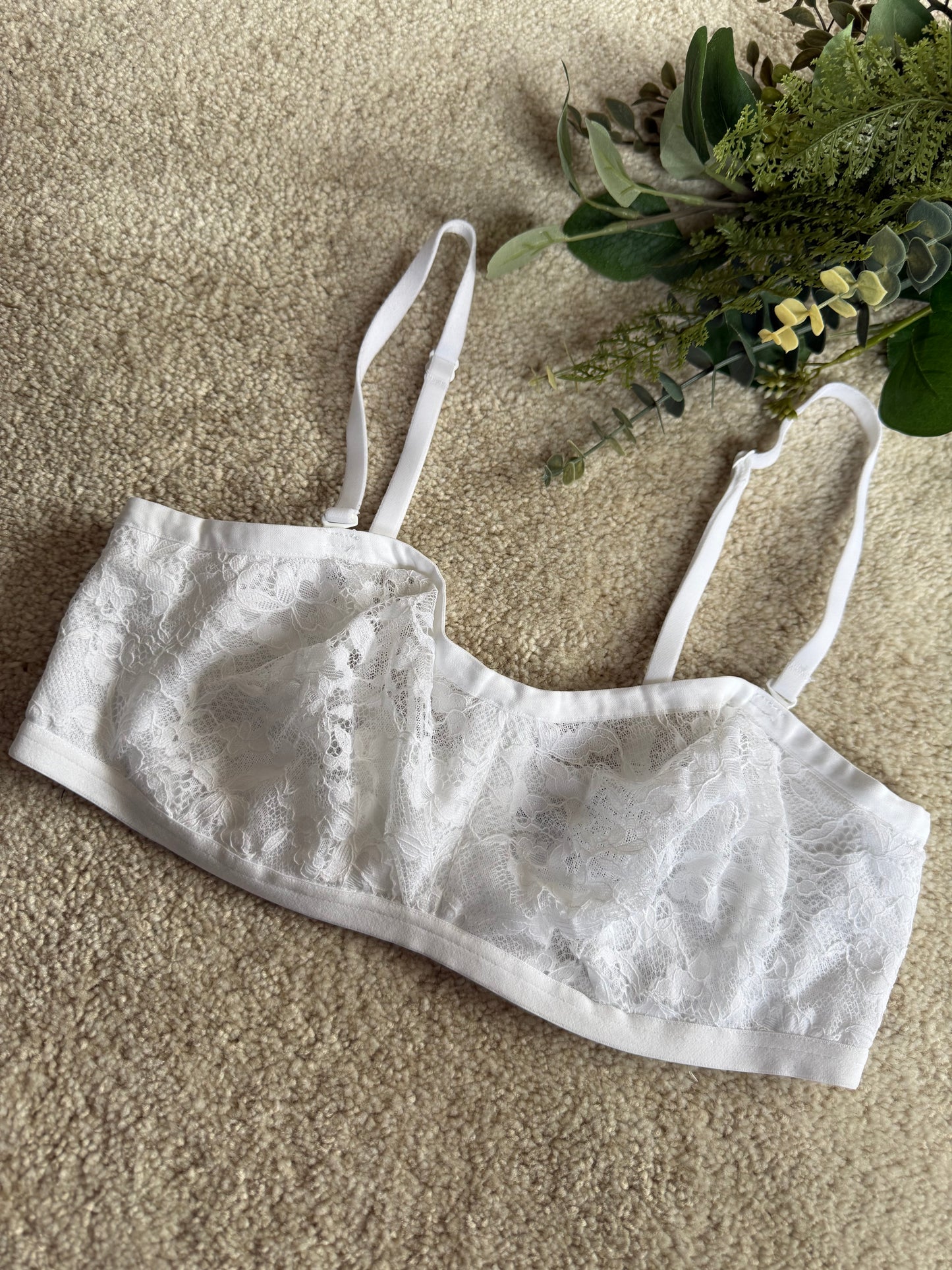 M&S Non Padded Strapless Bra