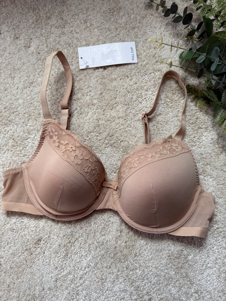 M&S Plunge Bra with Lace