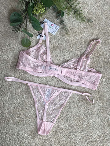 Non Padded Lingerie Set