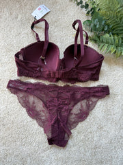 Padded Lace Set