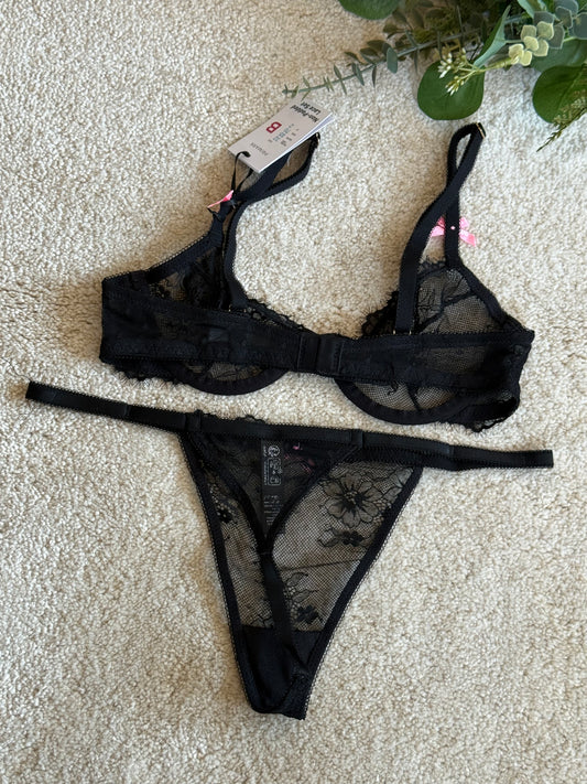 Non Padded Lingerie Set