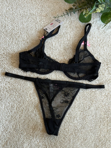 Non Padded Lingerie Set