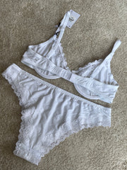 Soft Non Padded Underwired Set