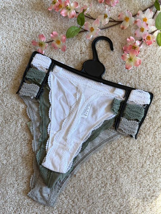 M&S 3 Pack Thong