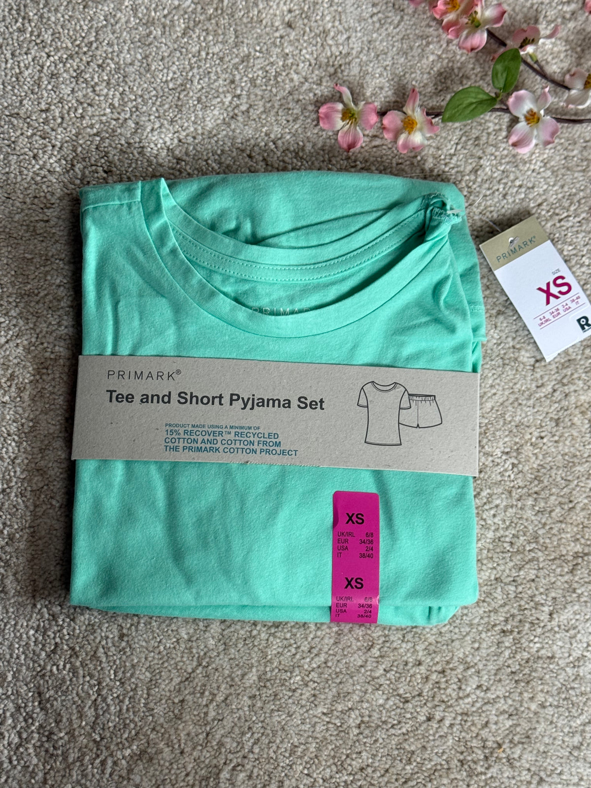 Primark T-Shirt & Shorts Set