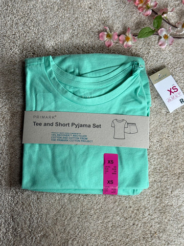 Primark T-Shirt & Shorts Set