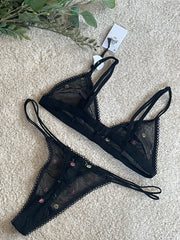 Non Padded Printed Lingerie Set