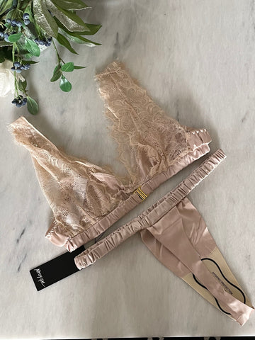 Satin Lace Trim Set