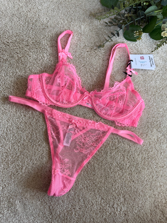 Non Padded Lingerie Set