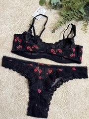 Non Padded Lingerie Set