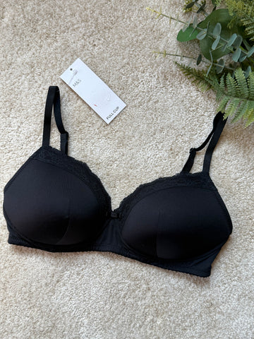 M&S  Lace Wireless Bra