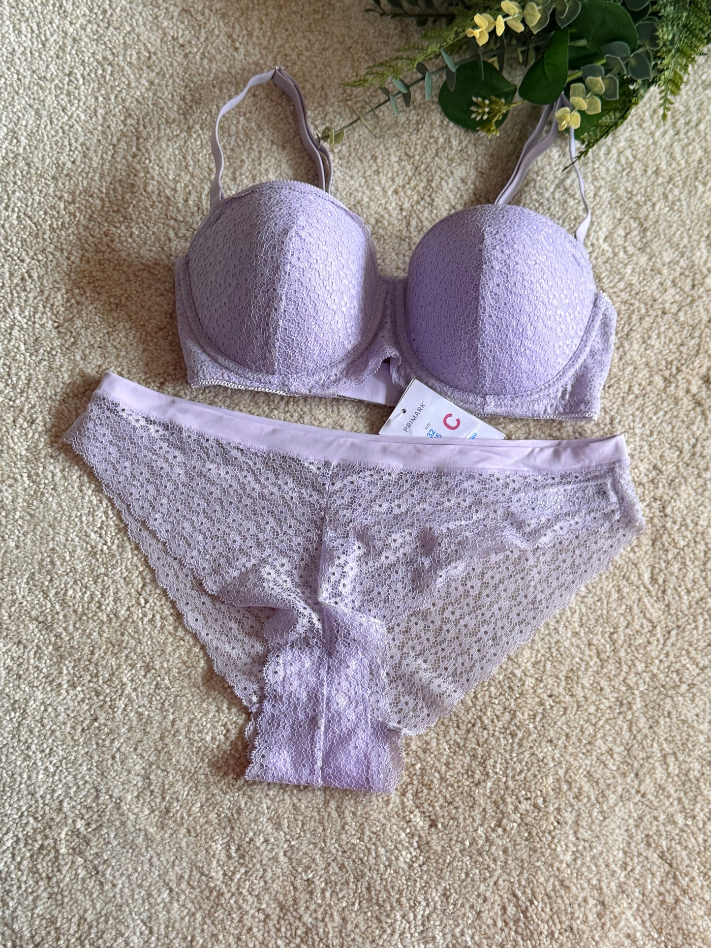 Padded Lace Set
