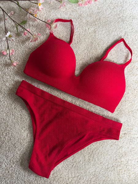 Seamfree Set