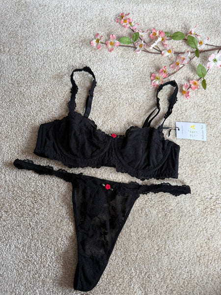 Non Padded Lingerie Set