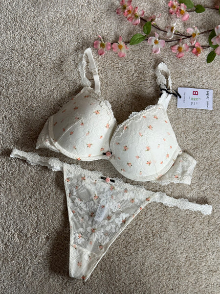 Primark Push Up Set