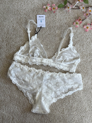 Wireless Lace Set