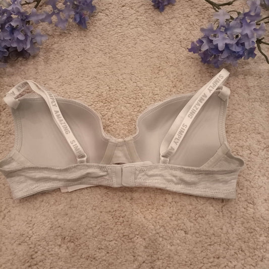 Max Fashion Plunge Bra
