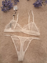 Non Padded Wireless Set